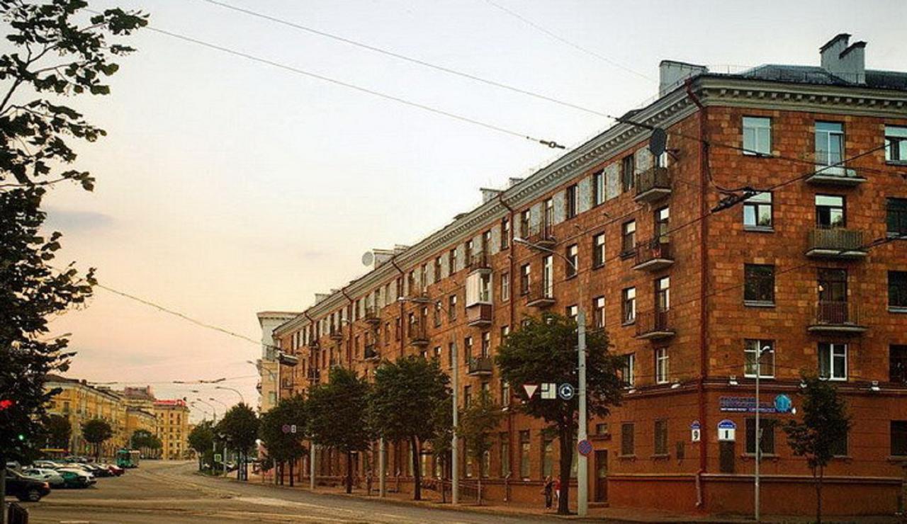 Guest House On Victory Square Minsk Exteriör bild